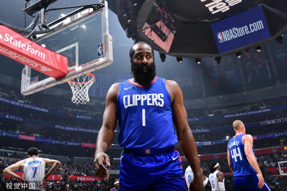 在他加入球 在他加入球